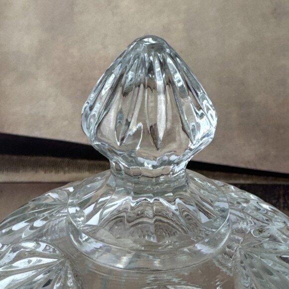 Vtg Diamond Cut Candy Dish w Lid - USA trinket bowl decor grannycore cottage - Picture 8 of 14